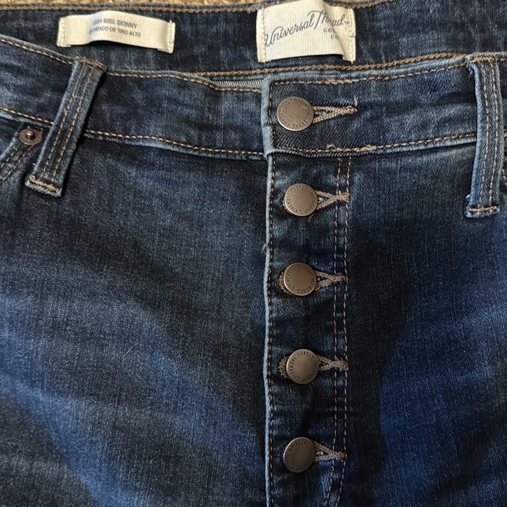 Universal Thread High Rise Skinny Jeans Size 16/33 - Picture 4 of 6